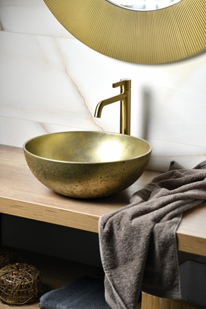 Umywalka betonowa, nablatowa Sapho Formigo FG318 złoty mat