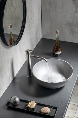 Umywalka betonowa, nablatowa Sapho Formigo FG319 srebrny mat